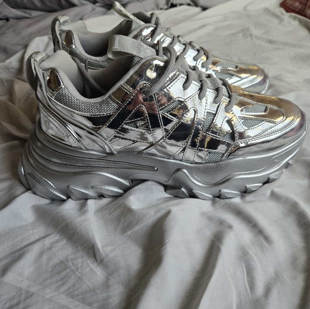 ASOS CHUNKY SNEAKERS